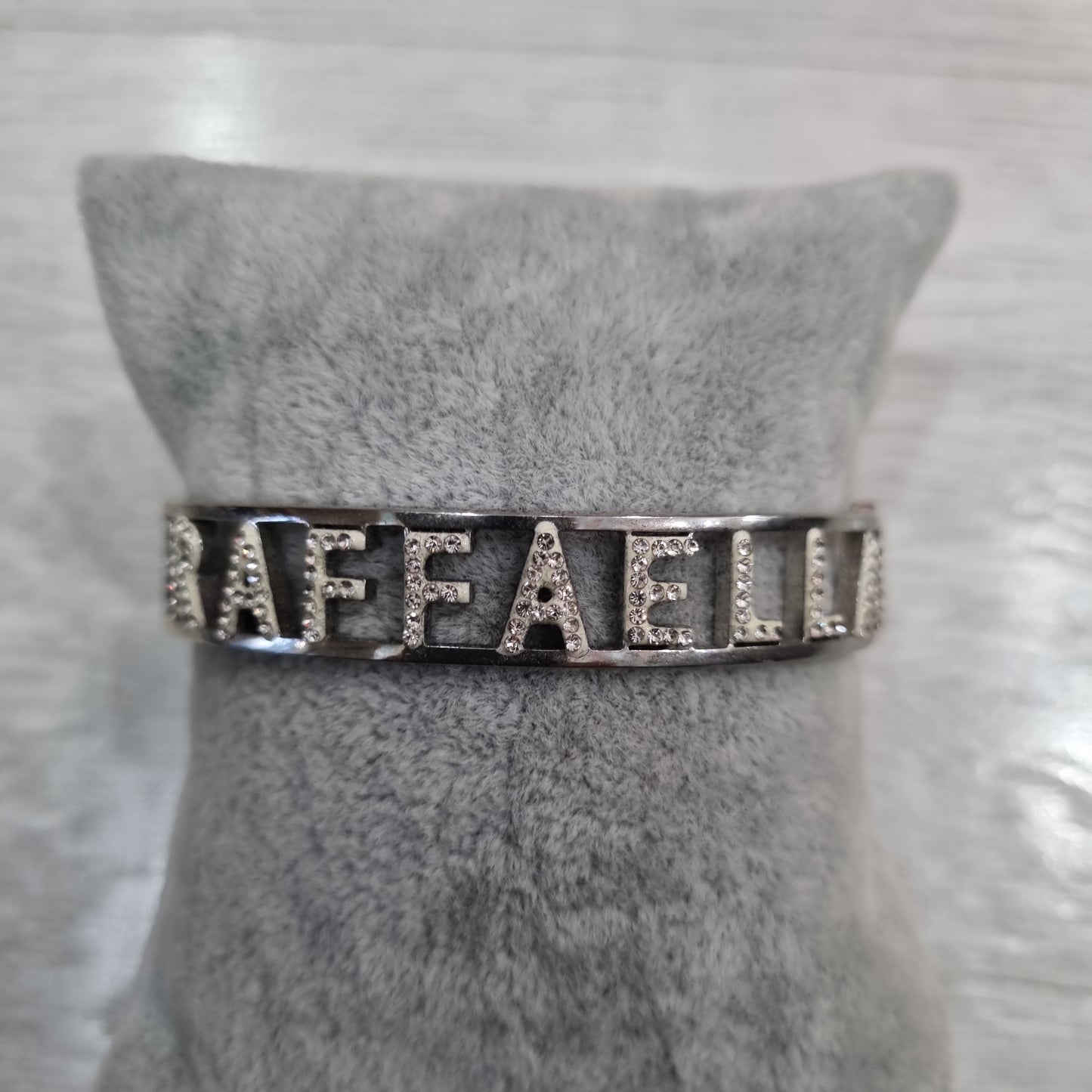 Bracciale nome con iniziale P e R