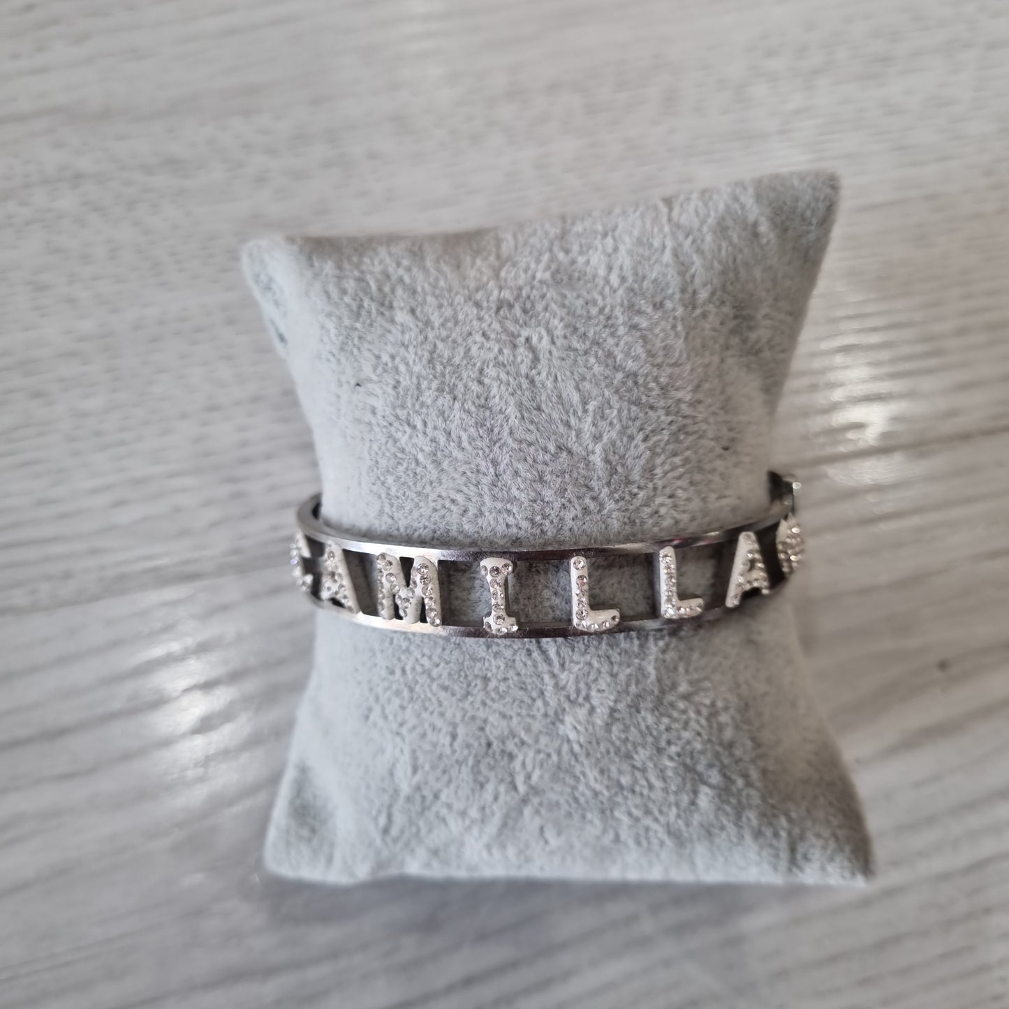 Bracciale nome con iniziale C