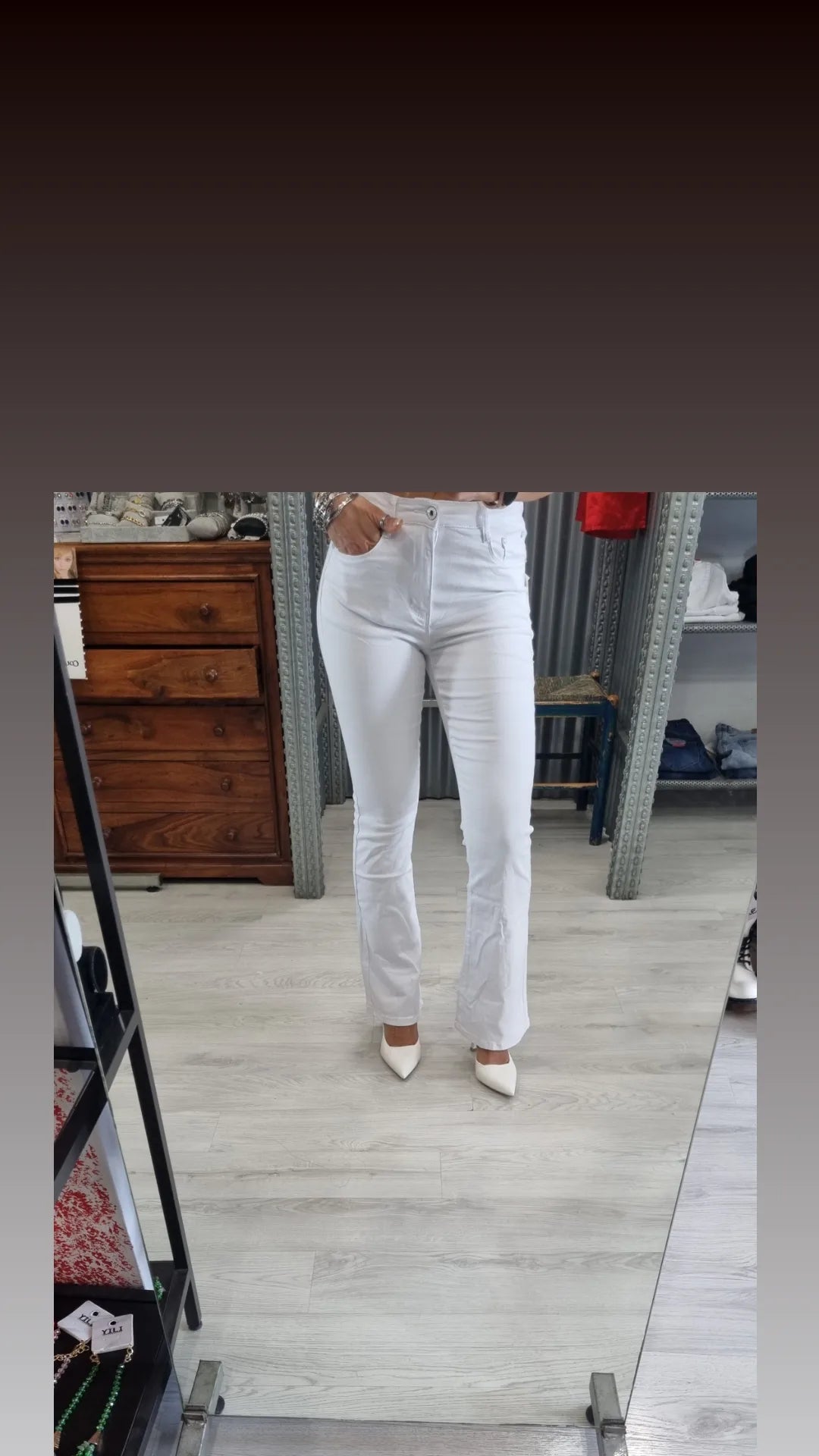 Jeans bianco campana vita alta cotone elasticizzato