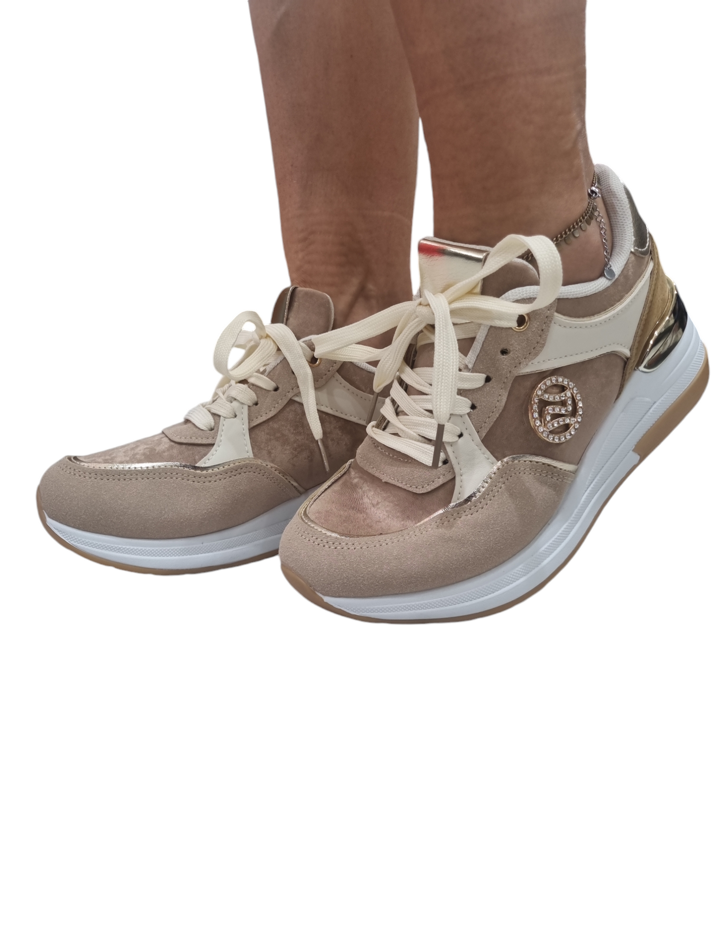 Sneakers camel